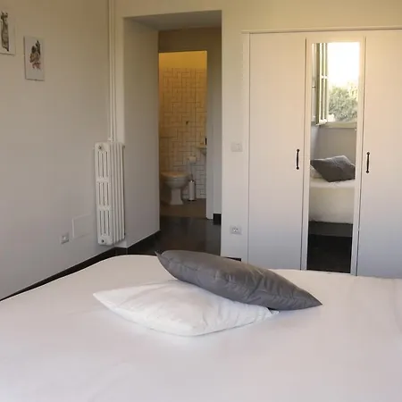 Guest House Interno4 3*