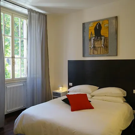 Interno4 4* Rom